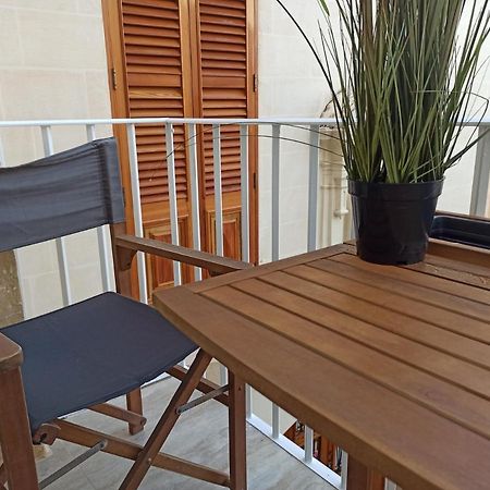 Beautiful Studio Apartment In Qormi Malta Exterior foto